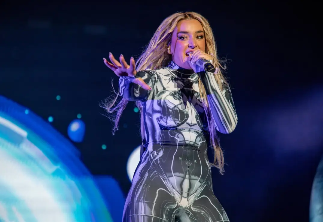 Lola &Iacute;ndigo se presentar&aacute; en Los Conciertos de la Muralla en Alcal&aacute; de Henares.