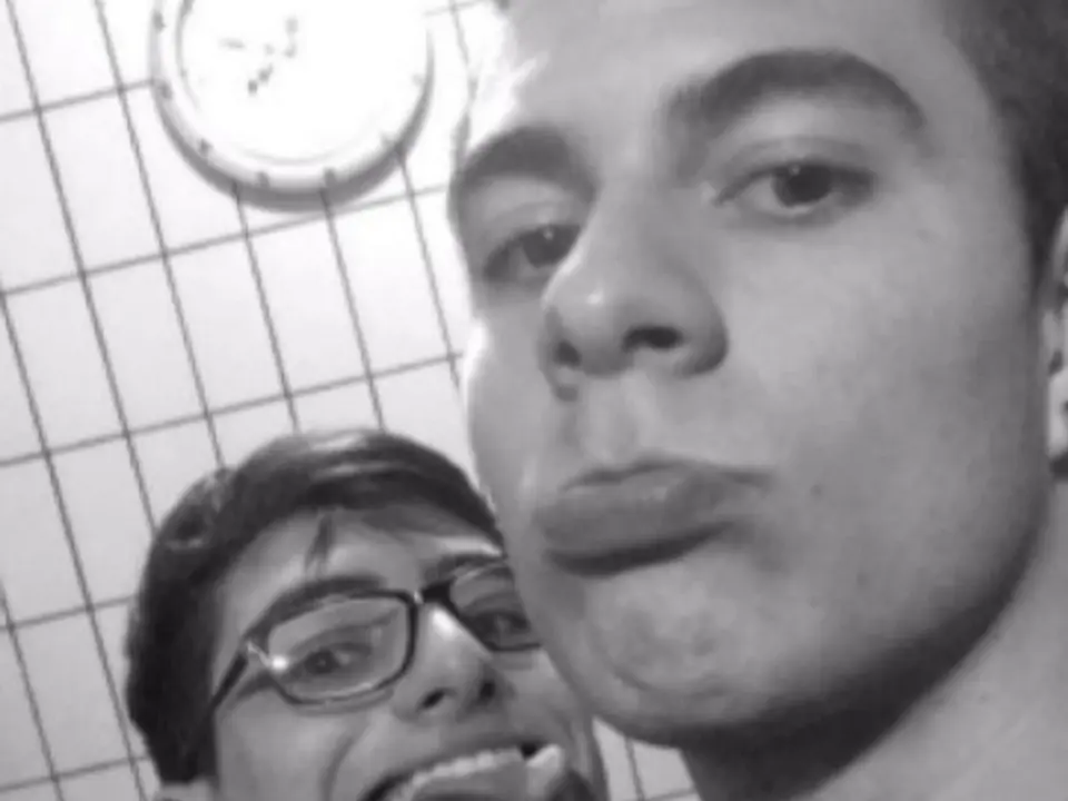 Patrick junto a su amigo Marvin en una de las muchas fotos que compart&iacute;an juntos en las redes sociales.