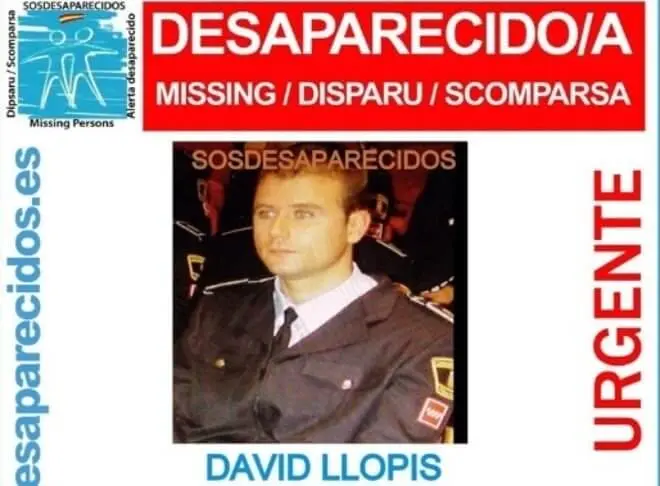 Cartel con la foto del agente desaparecido difundido en las redes sociales.