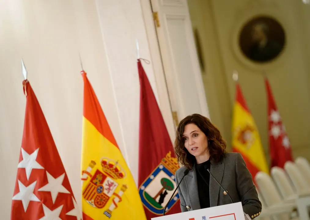 D&Iacute;AZ AYUSO Y MART&Iacute;NEZ-ALMEIDA FIRMAN UN CONVENIO DE COLABORACI&Oacute;N PARA EL COMEDOR SOCIAL DE LA CALLE CANARIAS