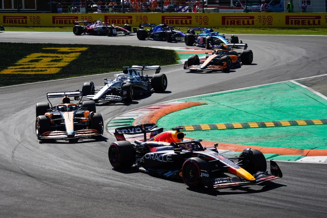 Max Verstappen (NED) Redbull Racing RB18 

during Formula 1 Italian Grand Prix in Monza ITA, Sept 14 2022