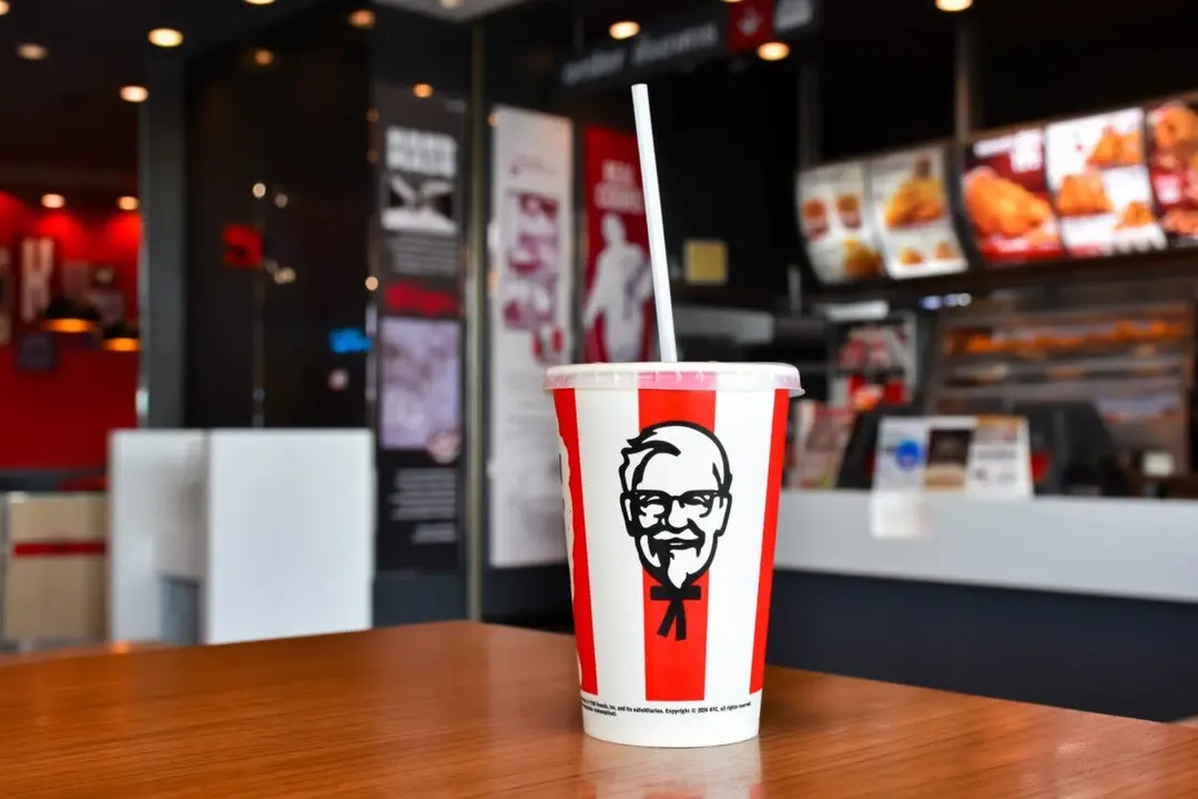 Lopburi-Thailand: Nov 26, 2024: Sweet Level 1 Food Set, KFC Chicken Set