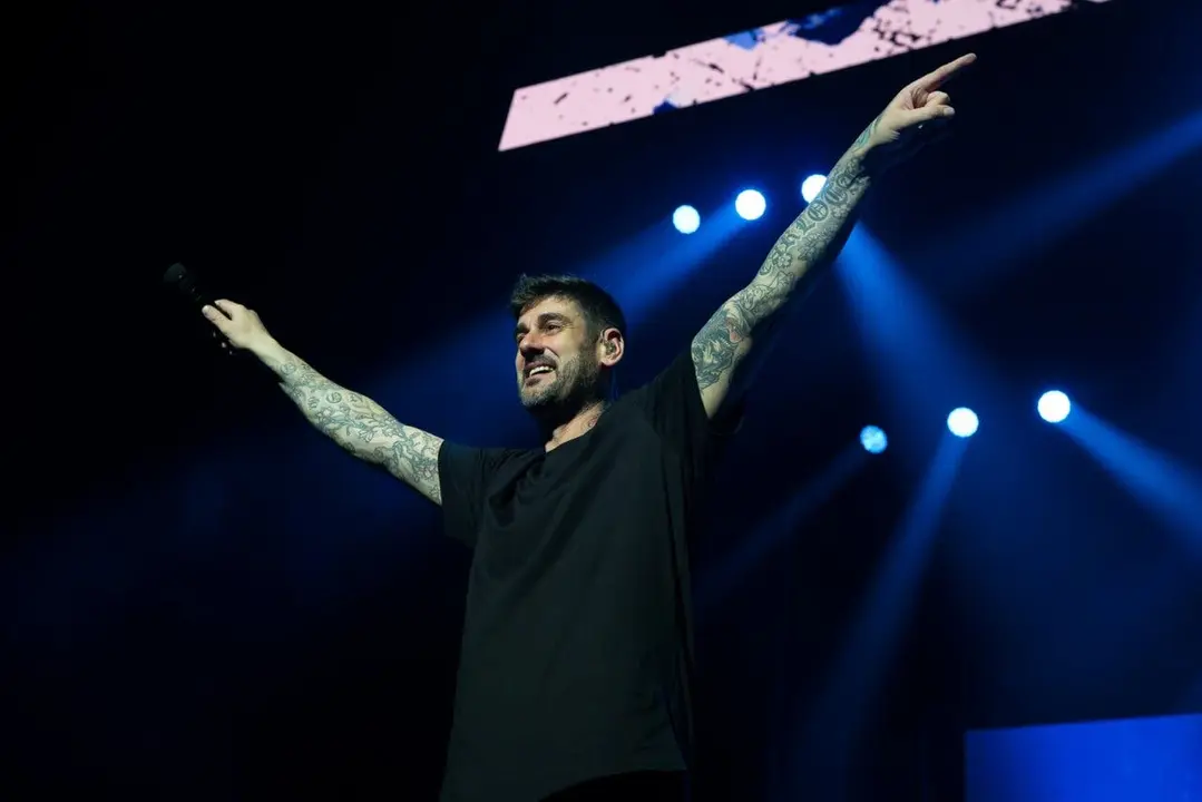 Spanish singer Melendi performs during the concert at the Wizcenter in Madrid, November 27, 2023 Spain