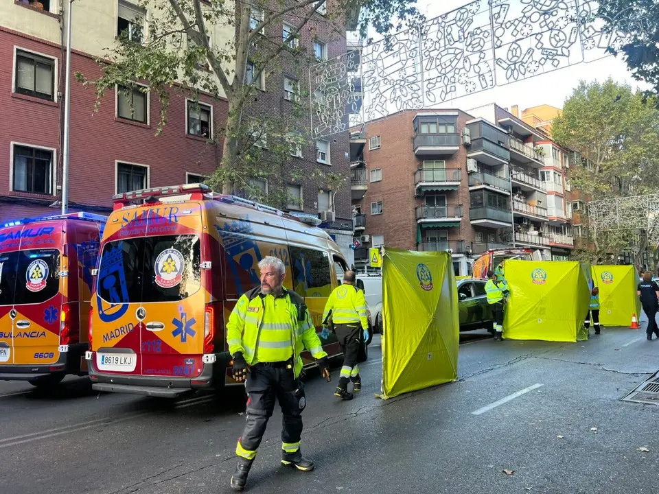 Un conductor fue detenido tras arrollar a dos j&oacute;venes en Carabanchel. La situaci&oacute;n fue cr&iacute;tica.