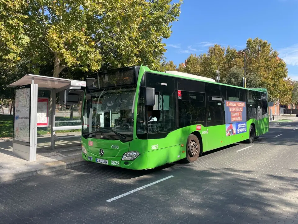 El nuevo autob&uacute;s urbano de Torrej&oacute;n mejora la movilidad en la ciudad.