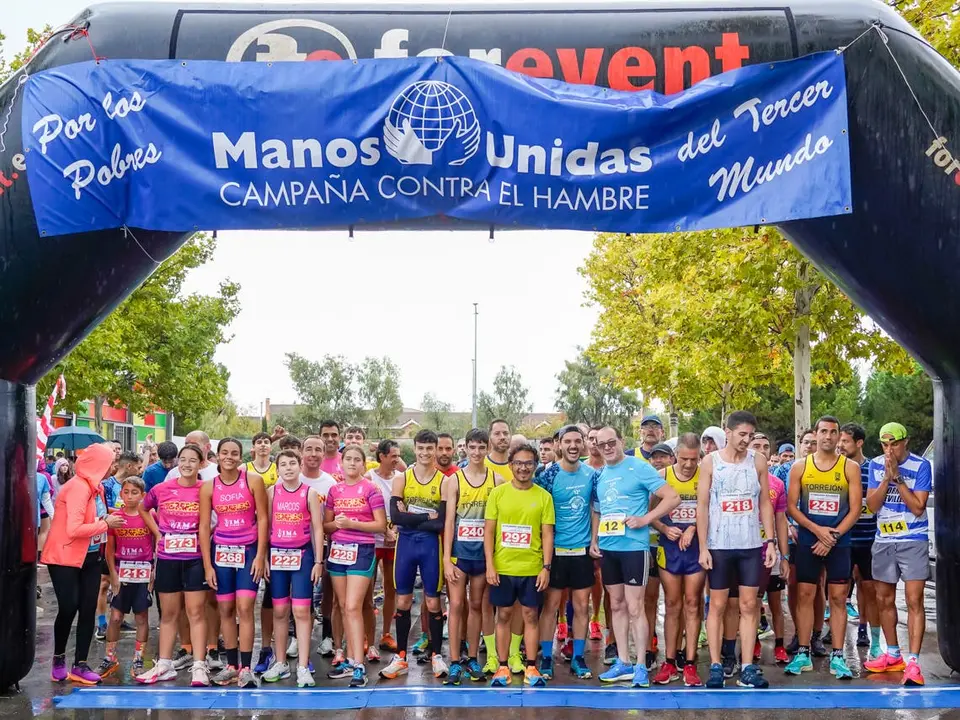 La Carrera Solidaria de Manos Unidas re&uacute;ne a corredores en Torrej&oacute;n de Ardoz. Un evento que combina deporte y solidaridad.