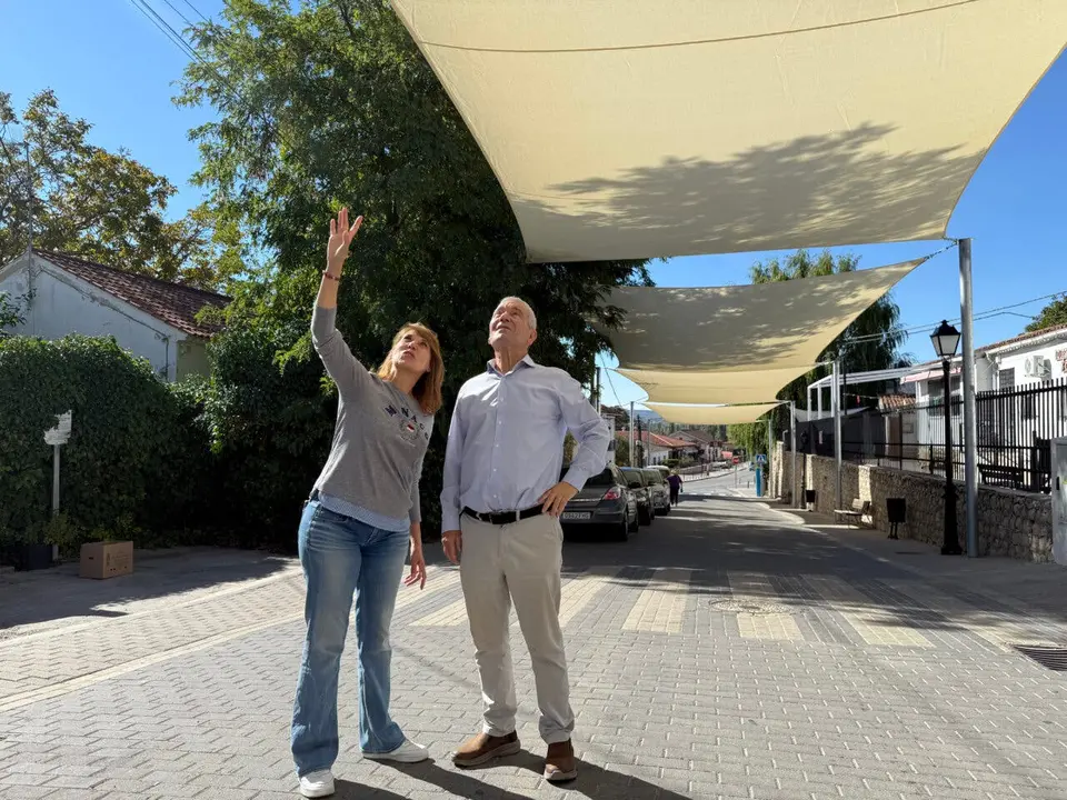 Los toldos de Ambite ofrecen sombra y comodidad durante el verano.