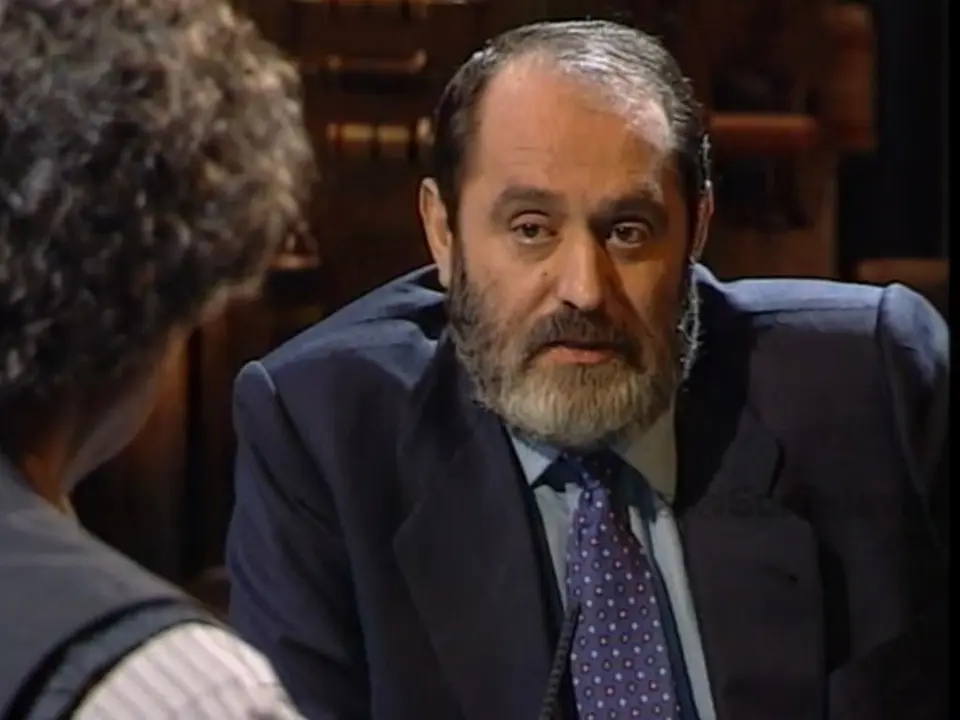 Emilio Rodr&iacute;guez Men&eacute;ndez, abogado pol&eacute;mico, ha fallecido a los 75 a&ntilde;os.