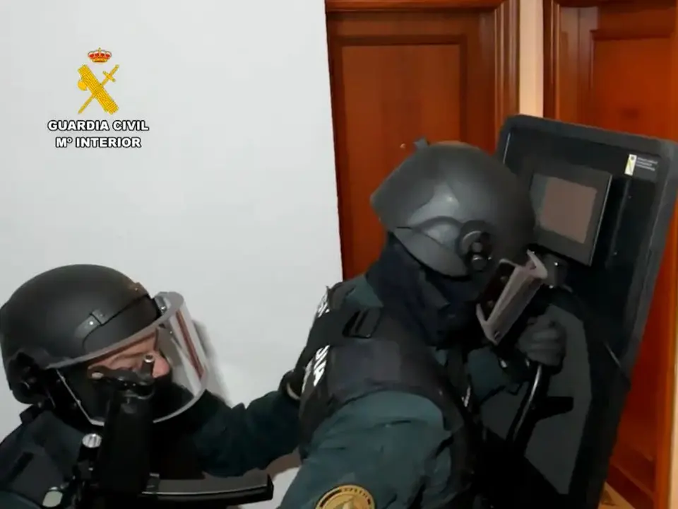 La Guardia Civil detiene a 31 personas en una operaci&oacute;n contra el narcotr&aacute;fico en Madrid y Toledo.