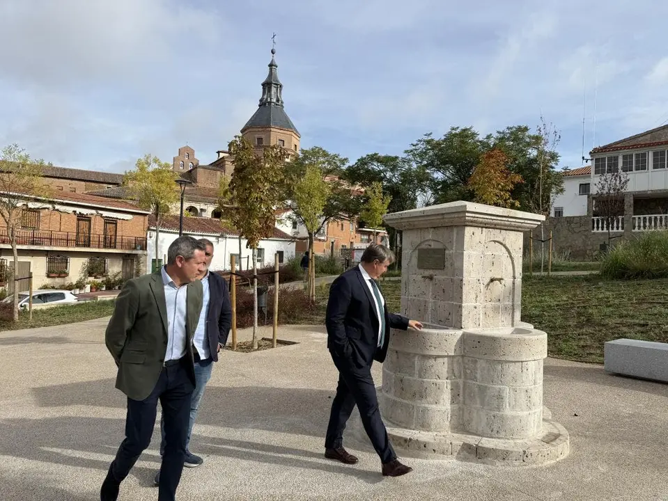 La Comunidad de Madrid ha remodelado el centro hist&oacute;rico de Loeches. El viceconsejero de Presidencia visit&oacute; el lugar.