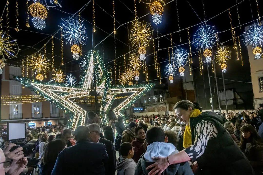 La plaza de Guadalajara se ilumina con un espectacular encendido navide&ntilde;o. Un evento lleno de luces y alegr&iacute;a.