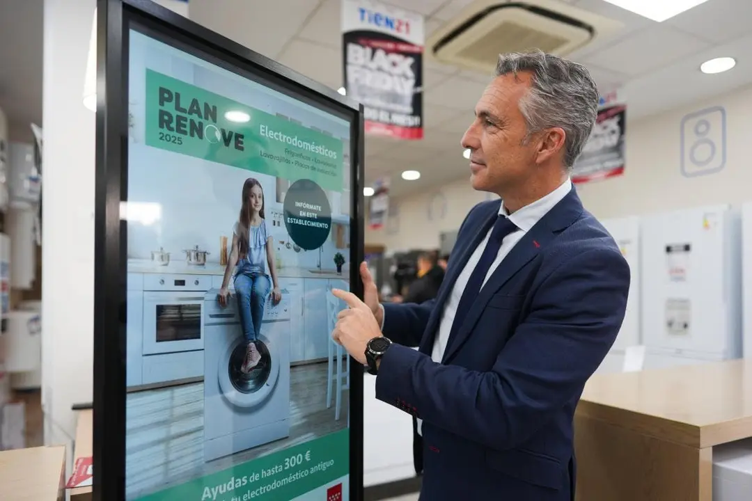 Presentaci&oacute;n del Plan Renove en una tienda de electrodom&eacute;sticos.