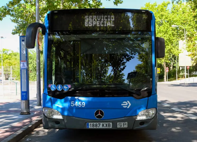 El autob&uacute;s de la EMT ofrece un servicio especial para personas sin hogar en Madrid.