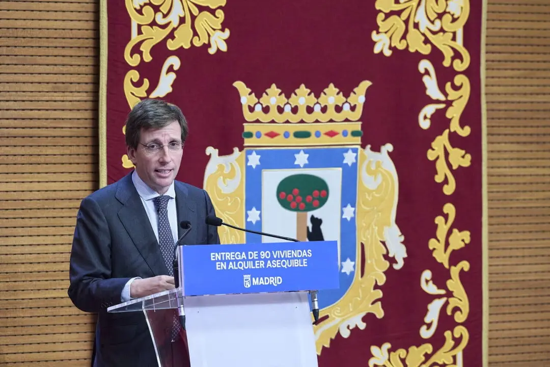 El alcalde Almeida presenta un plan de viviendas asequibles en Madrid. Se espera la construcci&oacute;n de m&aacute;s de 6.100 viviendas.