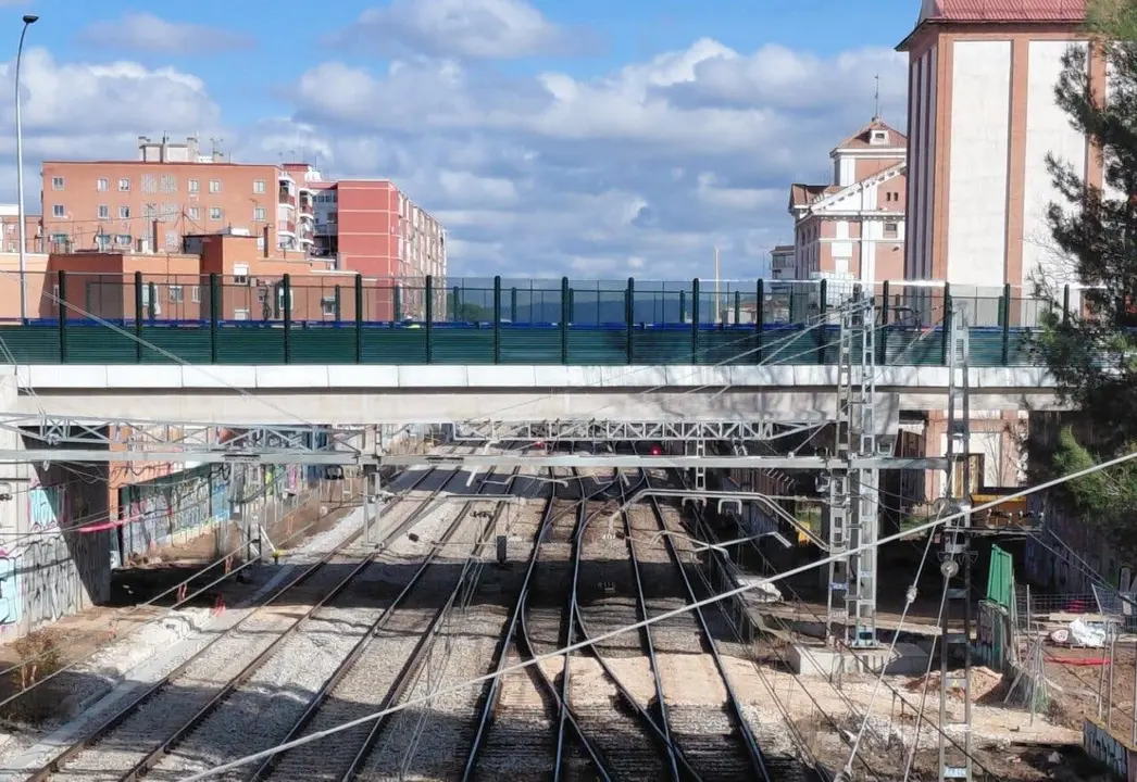 El nuevo paso superior de Luis Astrana Mar&iacute;n mejora la movilidad en Alcal&aacute; de Henares.