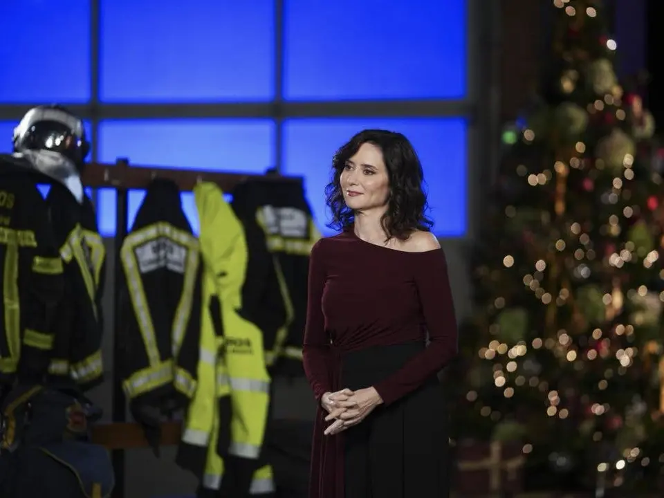 Ayuso eligi&oacute; el Parque de Bomberos de Alcal&aacute; de Henares para despedir el a&ntilde;o.