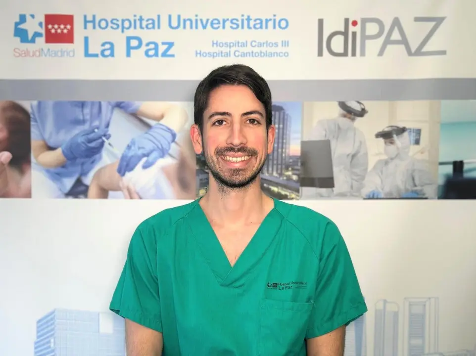 El cardi&oacute;logo Jes&uacute;s Salda&ntilde;a en el Hospital Universitario La Paz.