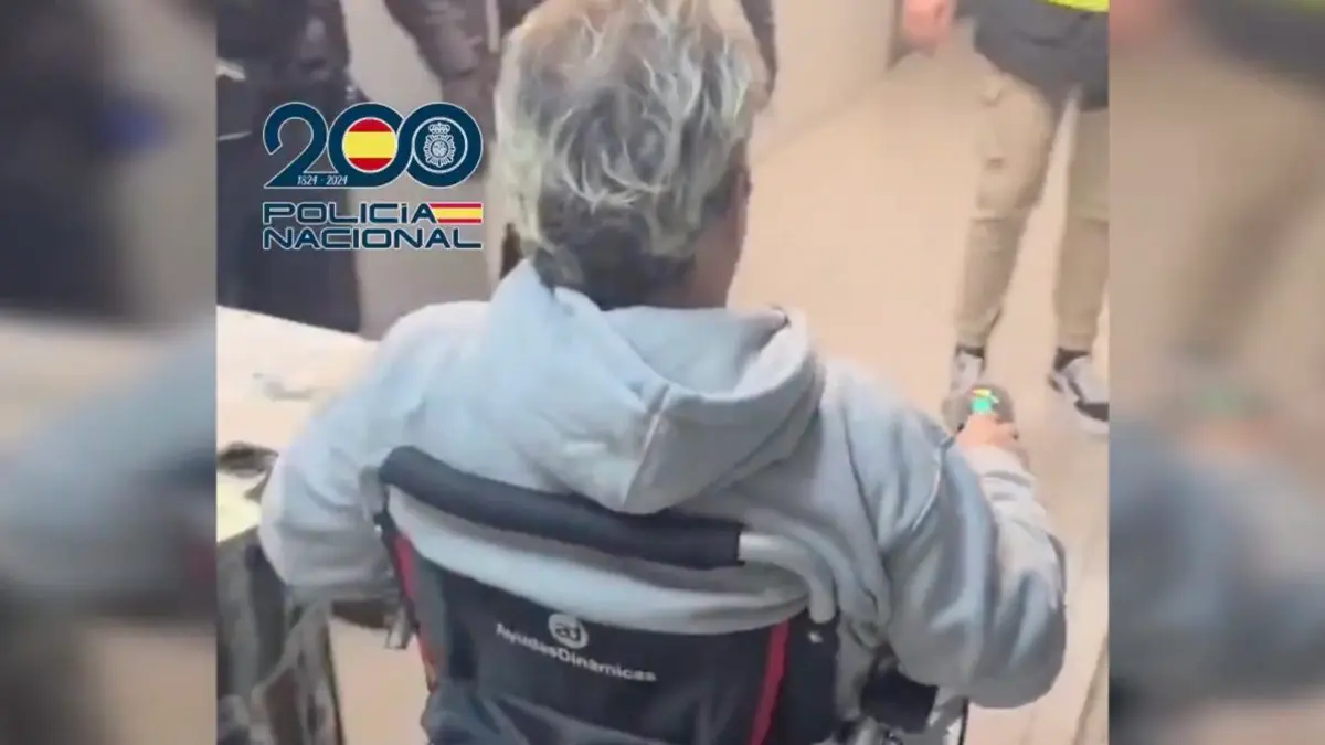 Momento de la detenci&oacute;n en Madrid del fugitivo peruano conocido como &laquo;el hombre de los mil nombres&raquo;. POLIC&Iacute;A NACIONAL