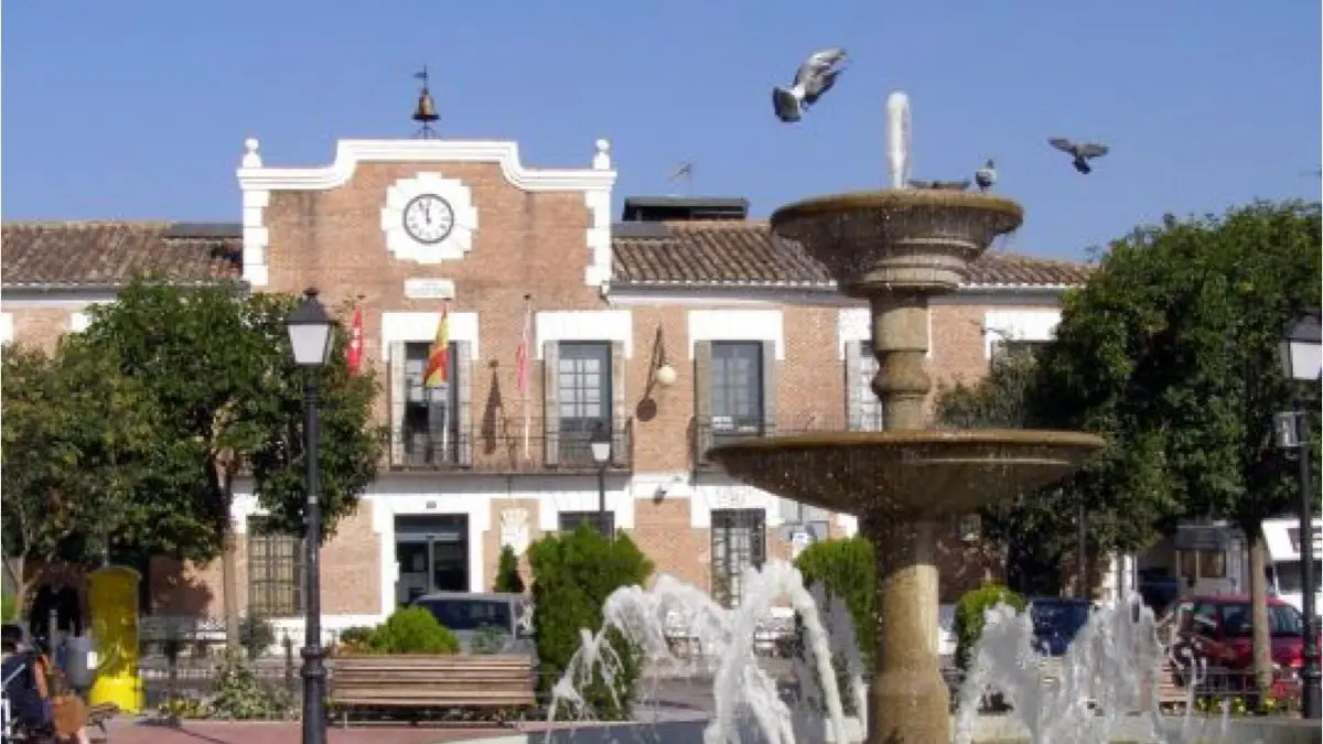 Plaza de la Constituci&oacute;n de Paracuellos de Jarama. AYTO. DE PARACUELLOS DE JARAMA