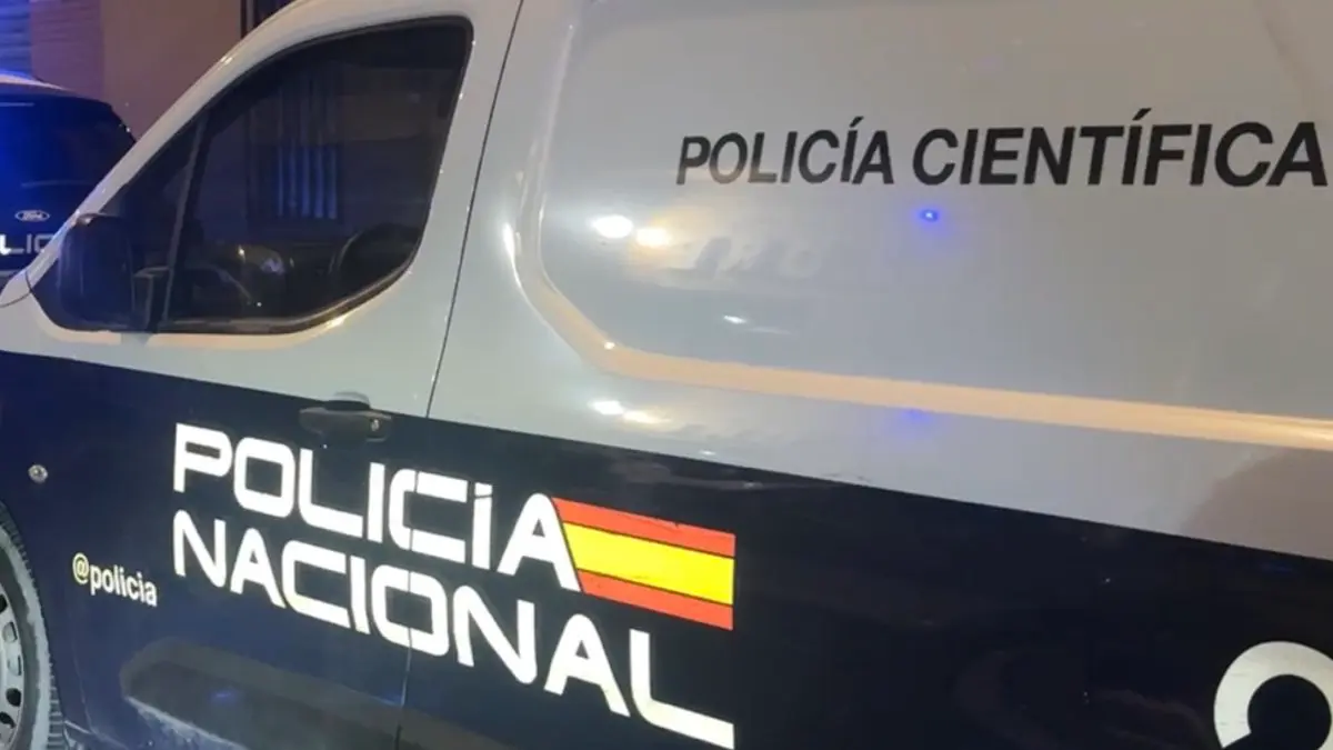 Veh&iacute;culo de la Polic&iacute;a Cient&iacute;fica en una imagen de archivo. 112