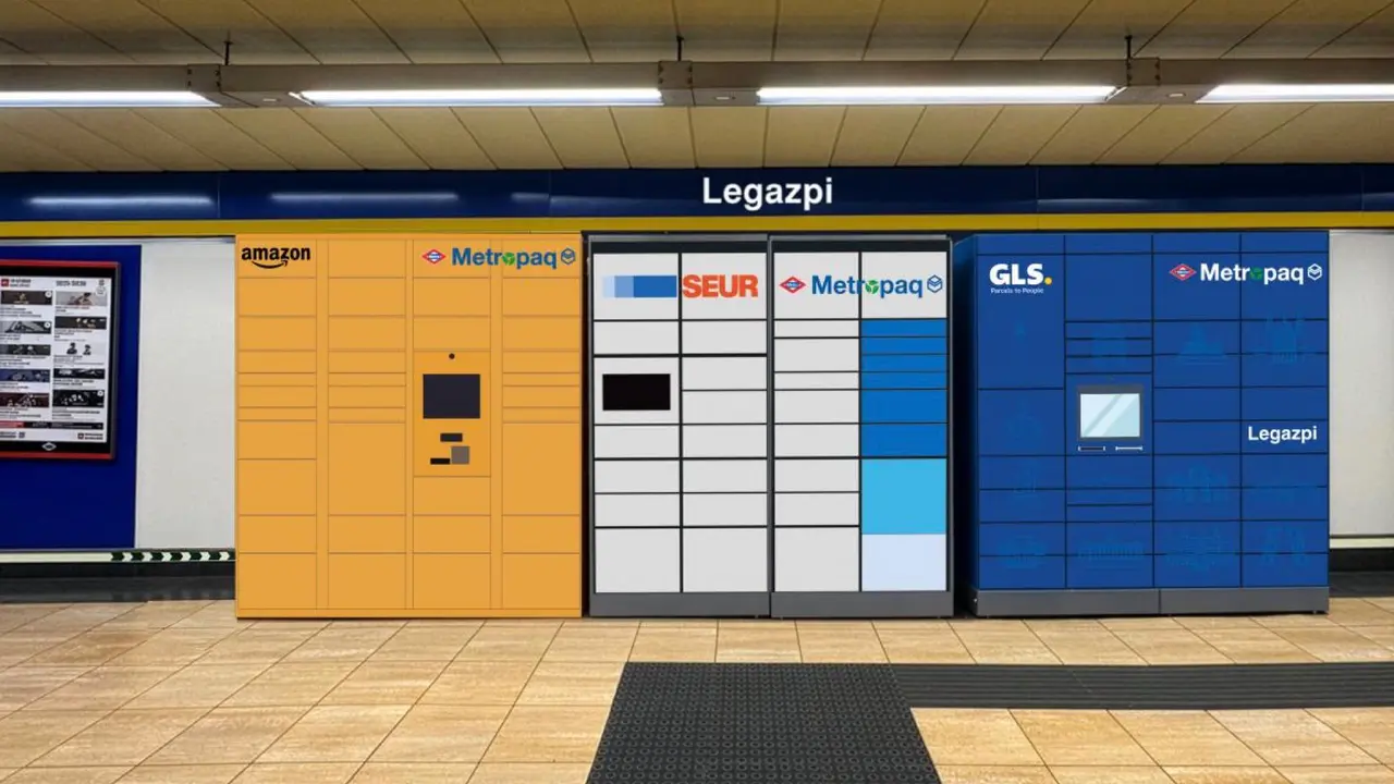 Taquillas inteligentes del proyecto Metropaq en una estaci&oacute;n de Metro de Madrid. COMUNIDAD DE MADRID