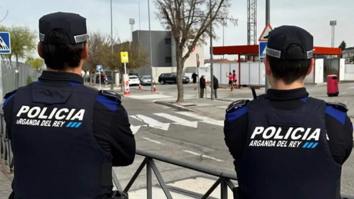 Agentes de la Polic&iacute;a Local. AYUNTAMIENTO DE ARGANDA DEL REY