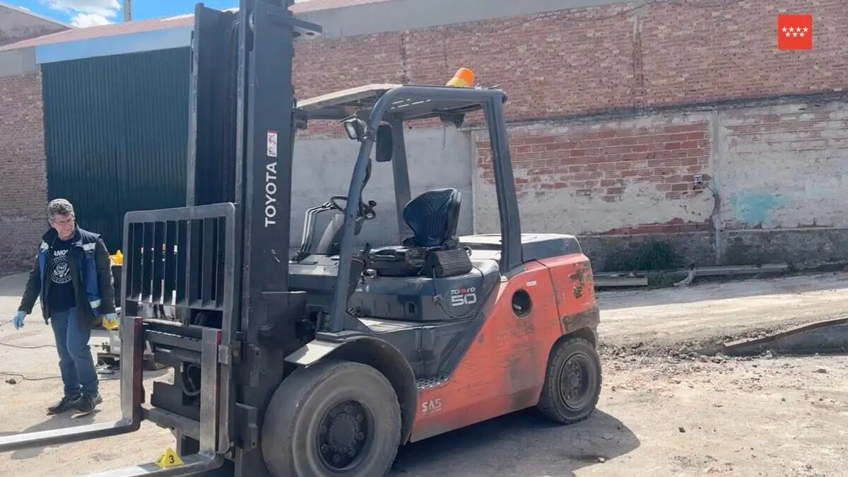 El toro mec&aacute;nico implicado en el accidente laboral ocurrido en Vic&aacute;lvaro. 112 COMUNIDAD DE MADRID