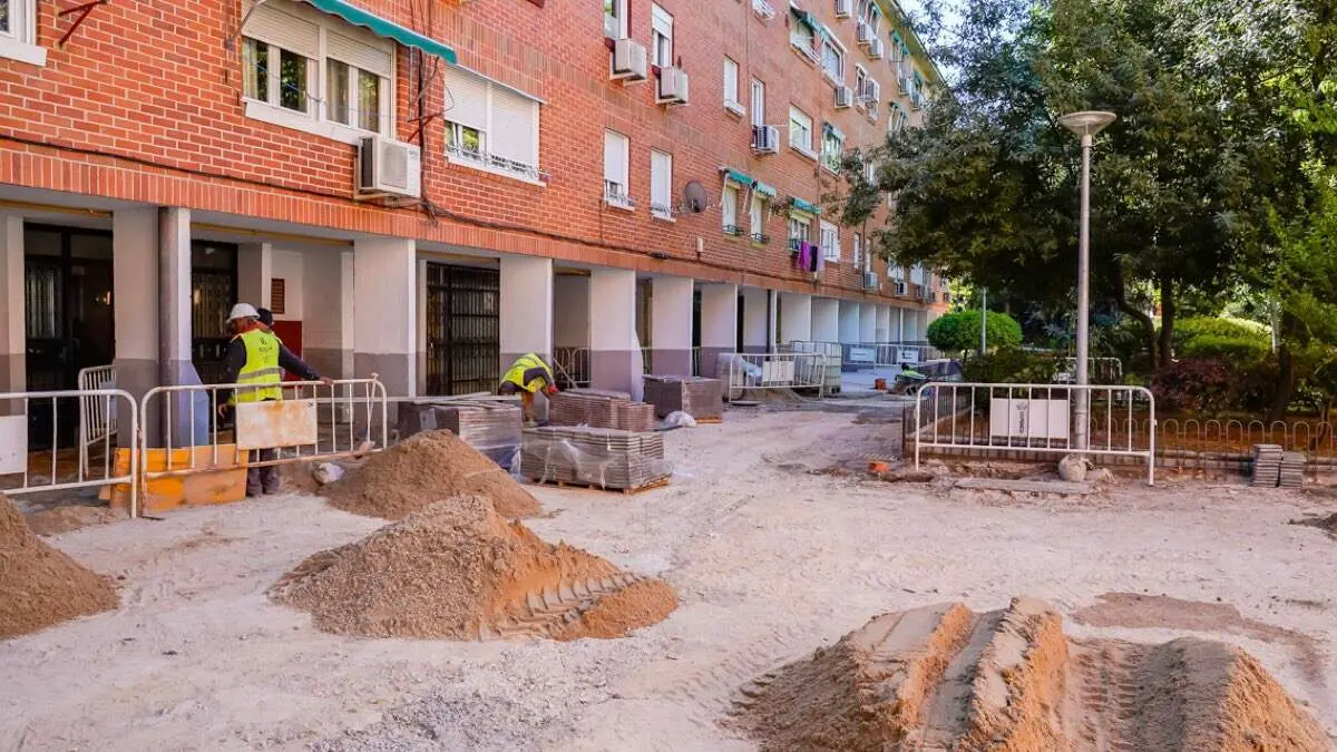 Obras de regeneraci&oacute;n urbana en el barrio de Fronteras. AYUNTAMIENTO DE TORREJ&Oacute;N DE ARDOZ