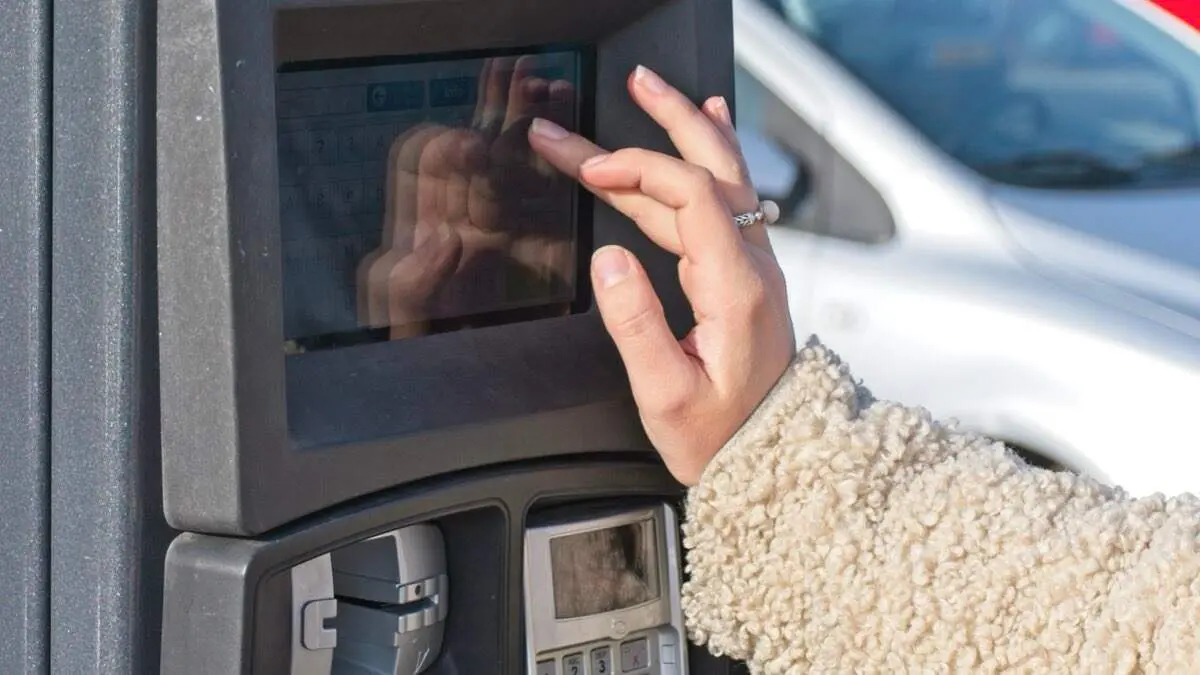 Un parqu&iacute;metro en una imagen de archivo. SHUTTERSTOCK