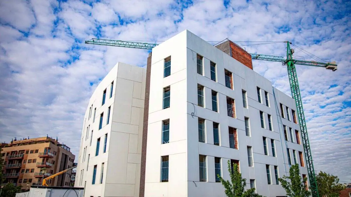 Edificio de viviendas en construcci&oacute;n en Rivas-Vaciamadrid. AYUNTAMIENTO DE RIVAS VACIAMADRID