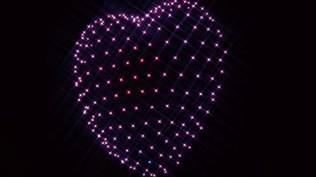 Figuras creadas con drones durante un espect&aacute;culo a&eacute;reo. UMILES