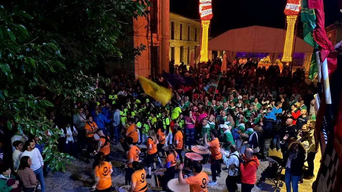 Ambiente durante una edici&oacute;n anterior de las Fiestas Patronales de Nuevo Bazt&aacute;n. AYUNTAMIENTO DE NUEVO BAZT&Aacute;N