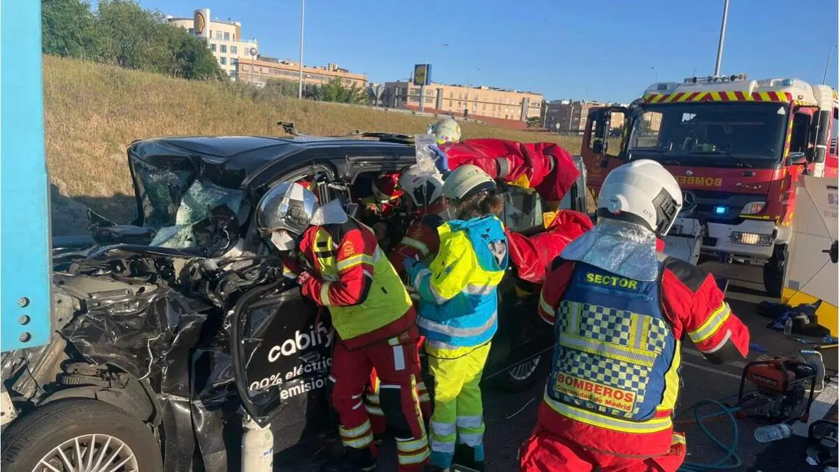 Veh&iacute;culo implicado en el accidente. 112 COMUNIDAD DE MADRID.