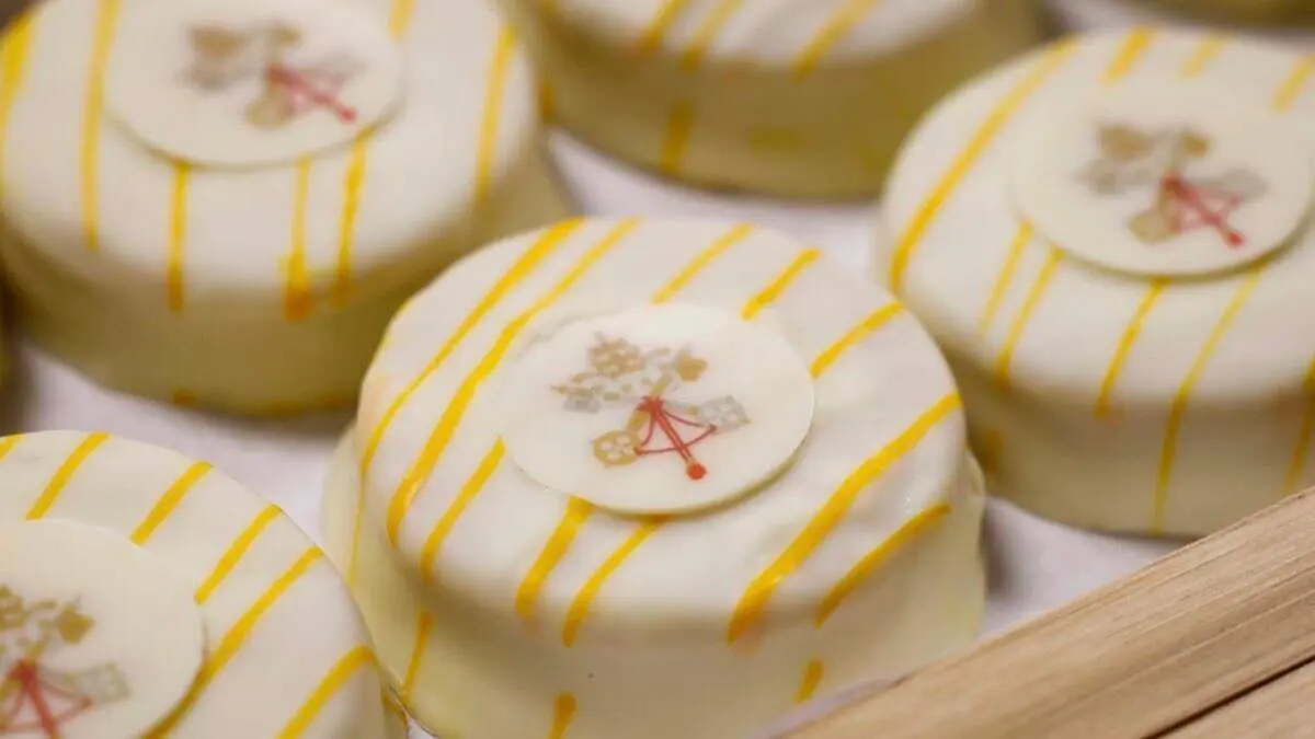 Cor Unum, el dulce creado por los pasteleros madrile&ntilde;os en homenaje al Papa Le&oacute;n XIV. COMUNIDAD DE MADRID