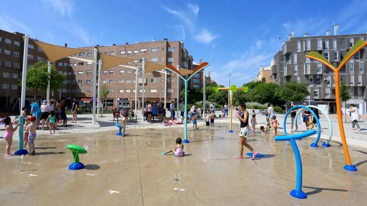 Juegos de Agua del Barrio del Puerto de Coslada. AYUNTAMIENTO DE COSLADA