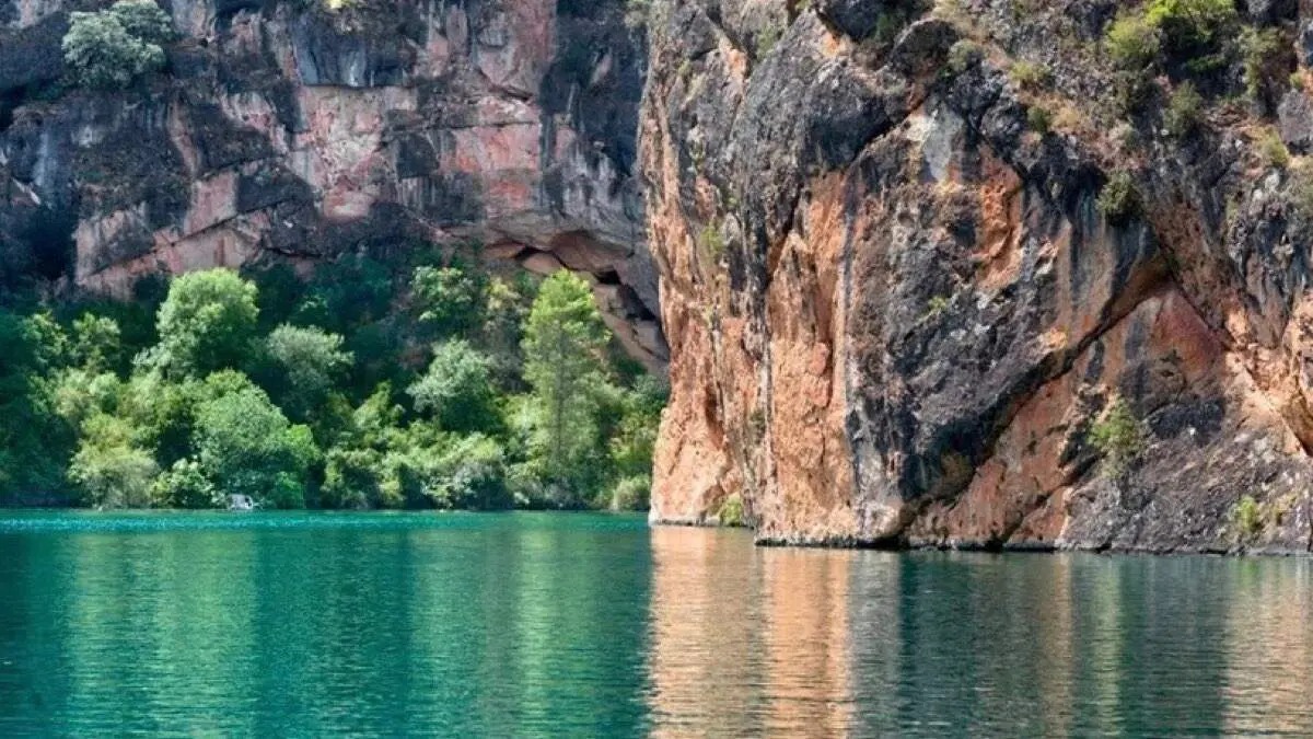 Embalse de Bolarque, en Guadalajara. TURISMO CASTILLA-LA MANCHA