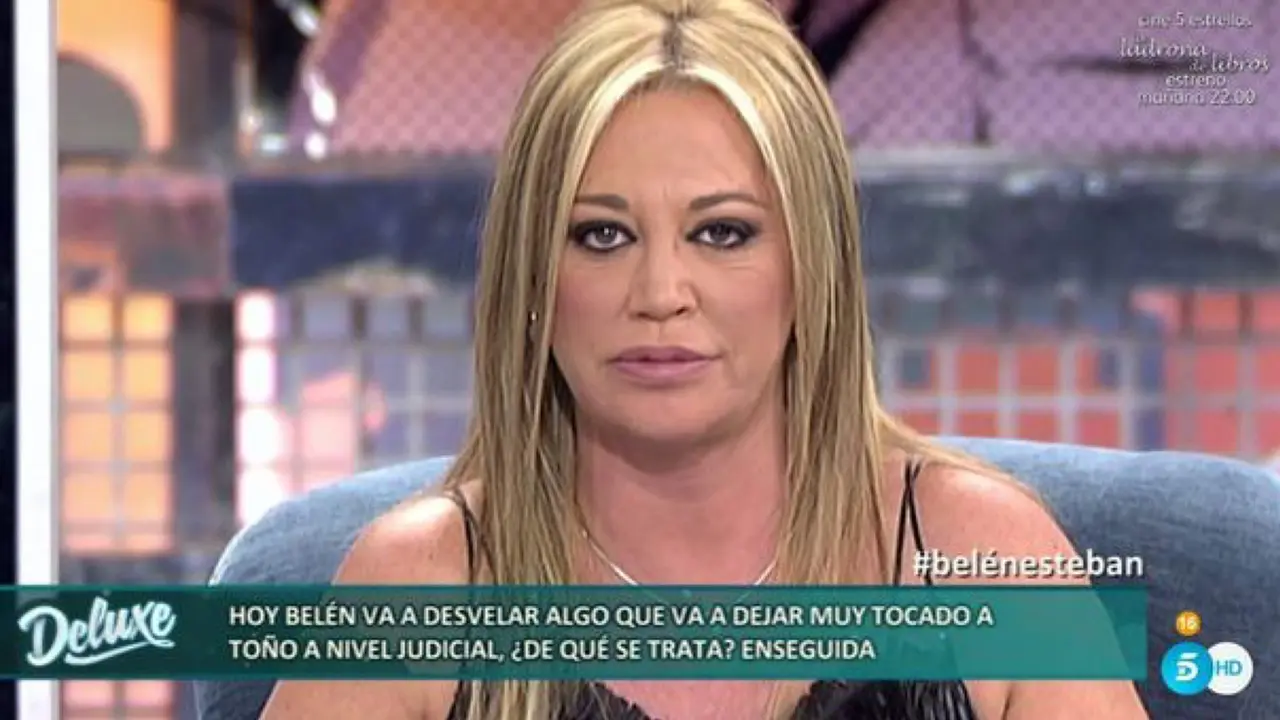 Bel&eacute;n Esteban en S&aacute;lvame Deluxe donde dio la noticia (Telecinco).
