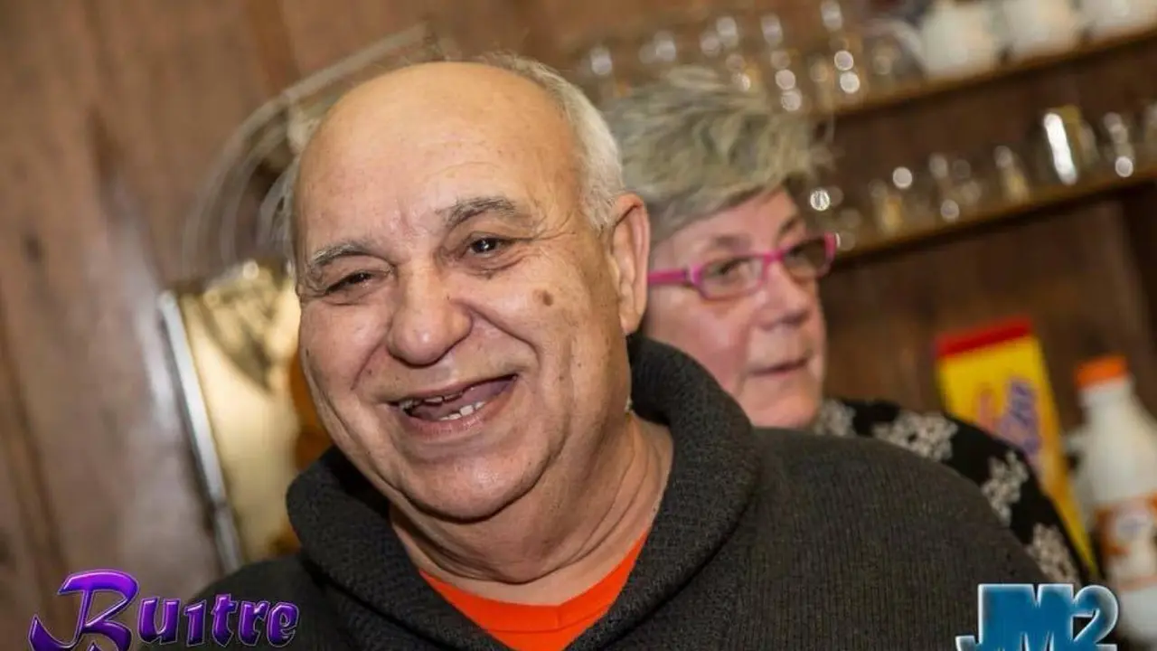 Jes&uacute;s Villa, El Buitre (Pe&ntilde;a Desterraos).