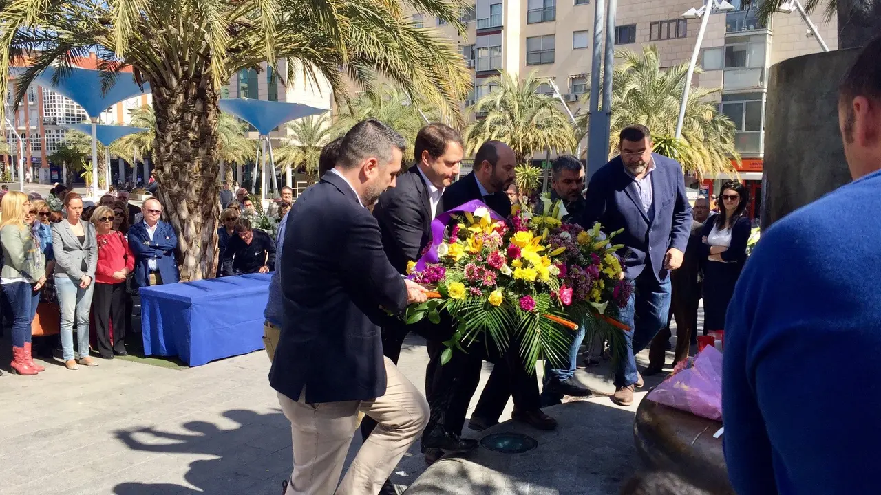 Homenaje en Torrej&oacute;n de Ardoz (Ayto. Torrej&oacute;n). 