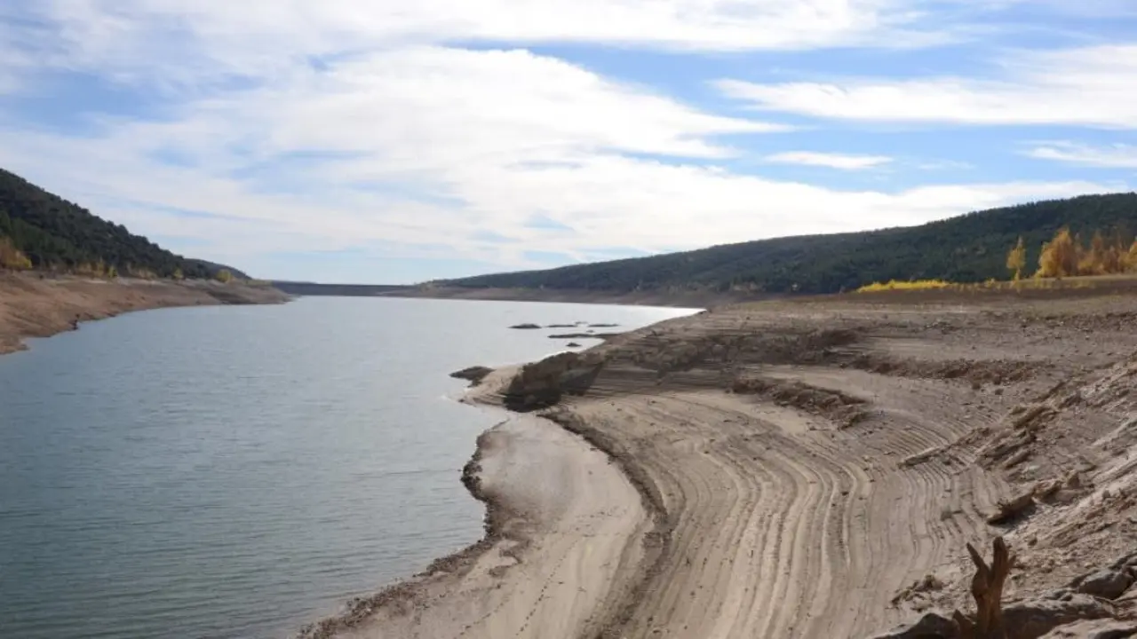 As&iacute; se encuentra el Embalse de Bele&ntilde;a (MAS).