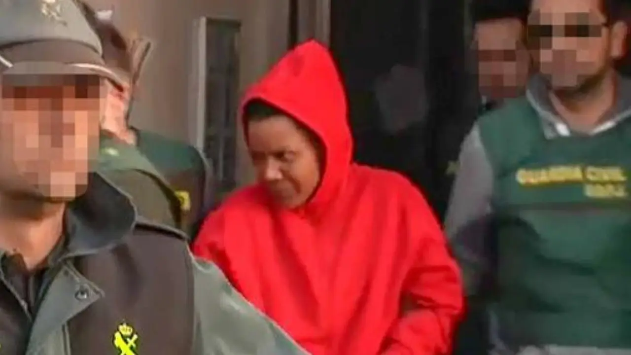 La asesina confesa en una de sus salidas del cuartel de la Guardia Civil de Almer&iacute;a.