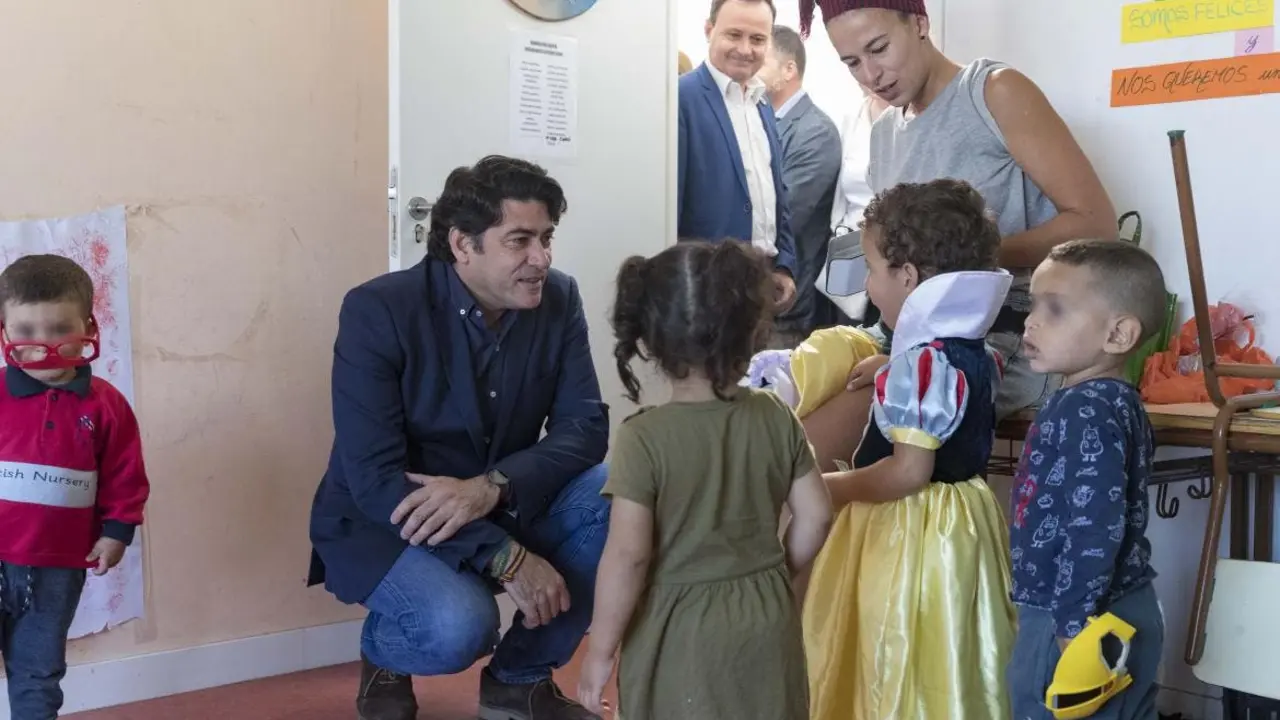 El consejero David P&eacute;rez en la Ca&ntilde;ada Real (Imagen: comunidad de Madrid). 