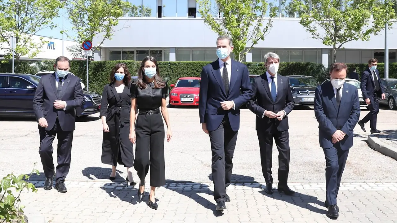 Im&aacute;genes: Casa Real.