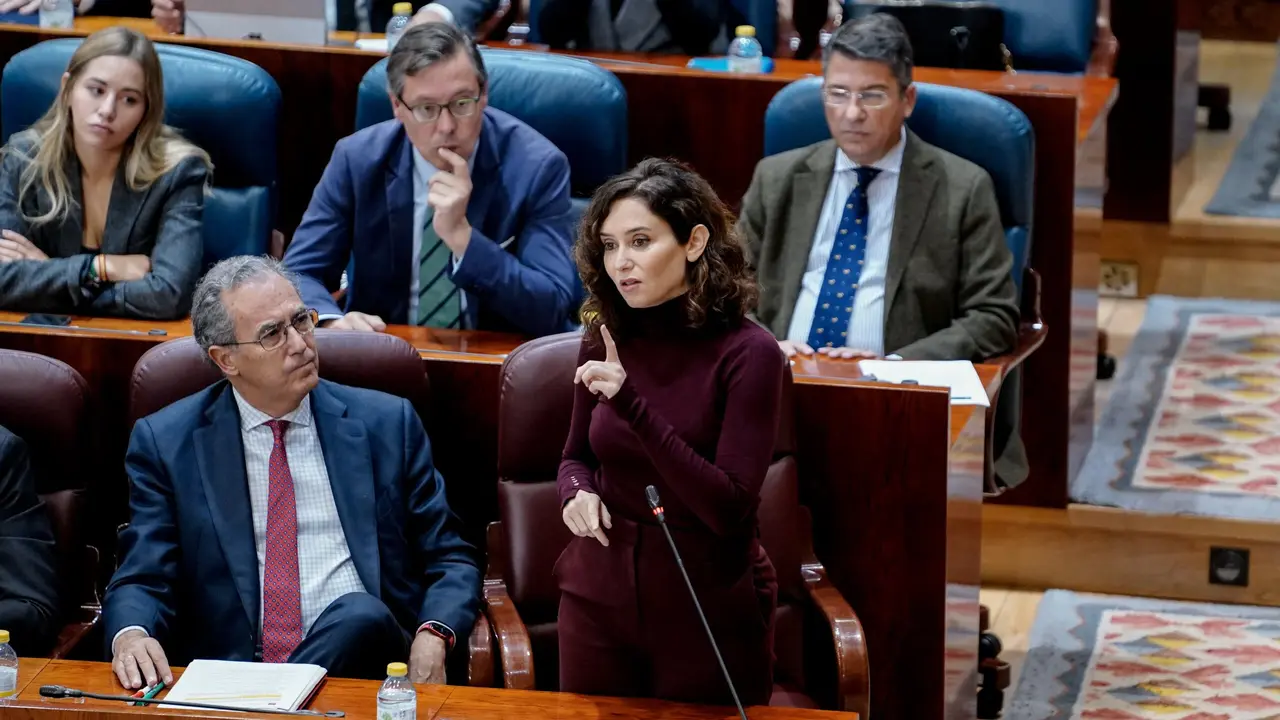 D&Iacute;AZ AYUSO, EN EL PLENO DE LA ASAMBLEA DE MADRID