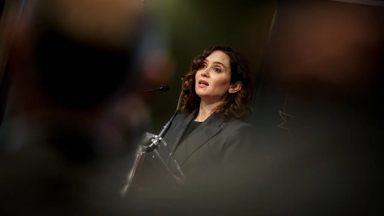 D&Iacute;AZ AYUSO PRONUNCIA UNA CONFERENCIA EN EL C&Iacute;RCULO ECUESTRE DE BARCELONA