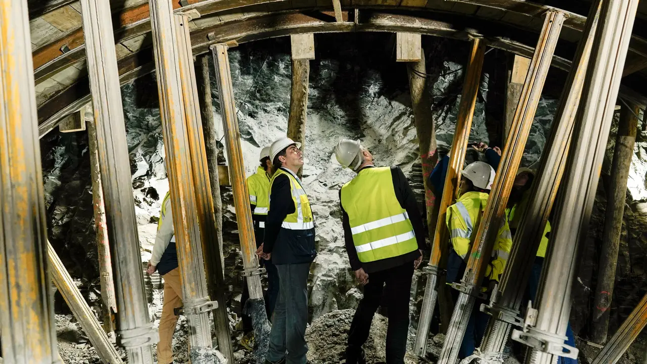 D&Iacute;AZ AYUSO VISITA LAS OBRAS DEL NUEVO CENTRO DE SALUD NAVALCARNERO II