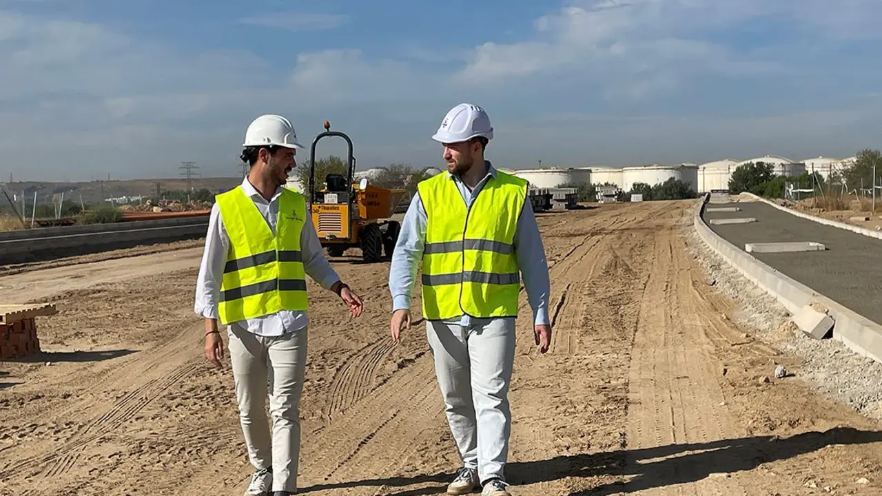 El alcalde supervisa la &uacute;ltima fase de la Ronda Sur en Torrej&oacute;n de Ardoz.