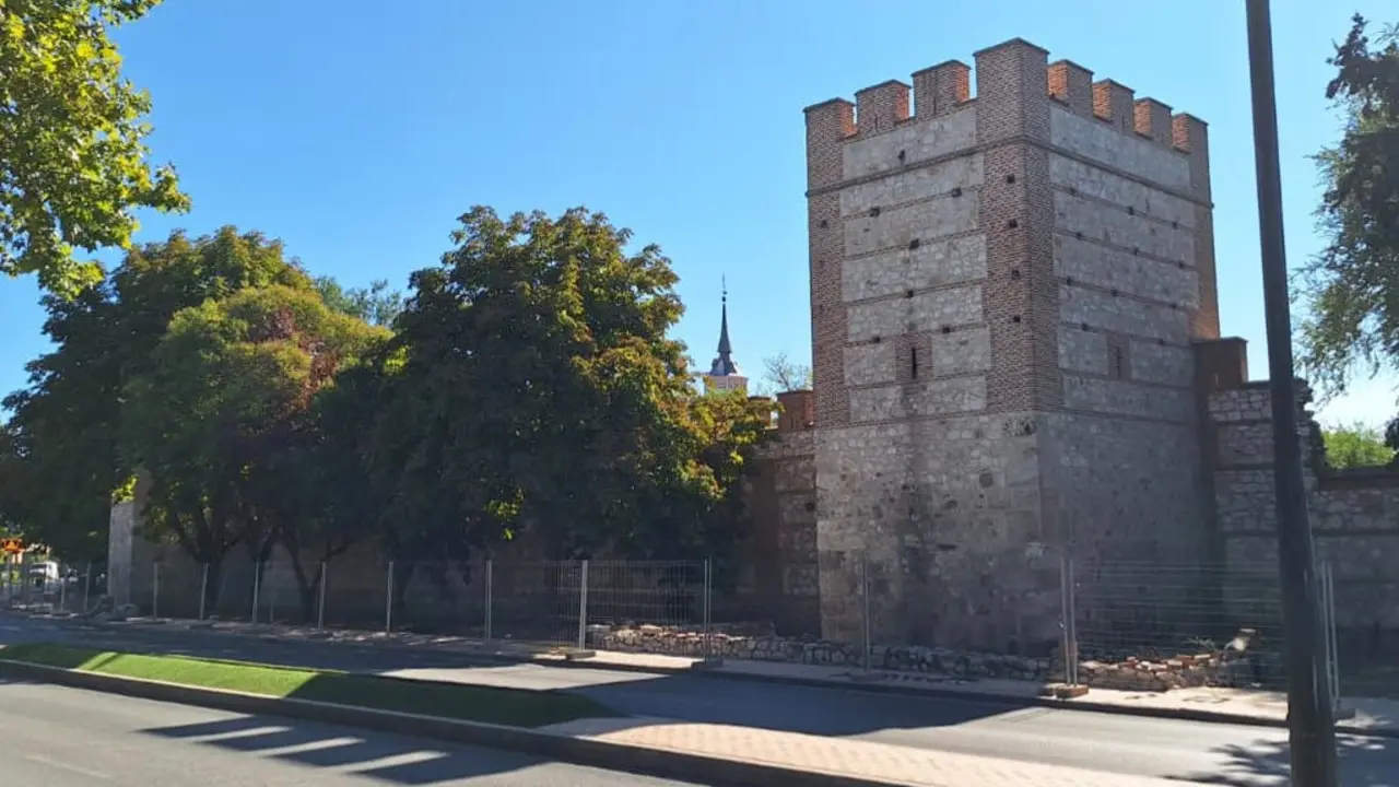 Las obras en la V&iacute;a Complutense afectan el tr&aacute;fico en Alcal&aacute; de Henares.