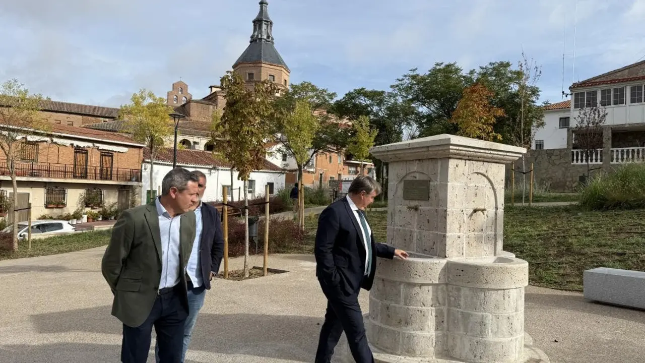 La Comunidad de Madrid ha remodelado el centro hist&oacute;rico de Loeches. El viceconsejero de Presidencia visit&oacute; el lugar.