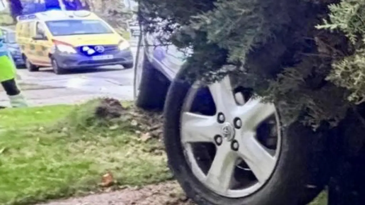 Un hombre de 70 a&ntilde;os fue atropellado en Las Rozas. La ambulancia lleg&oacute; r&aacute;pidamente al lugar.